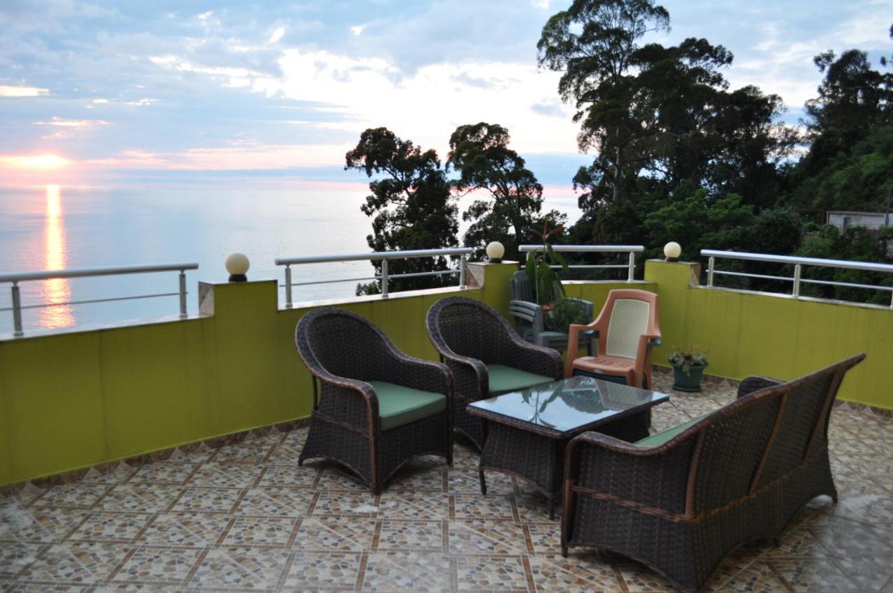 Akhmed Guest House Kvariati Exterior foto