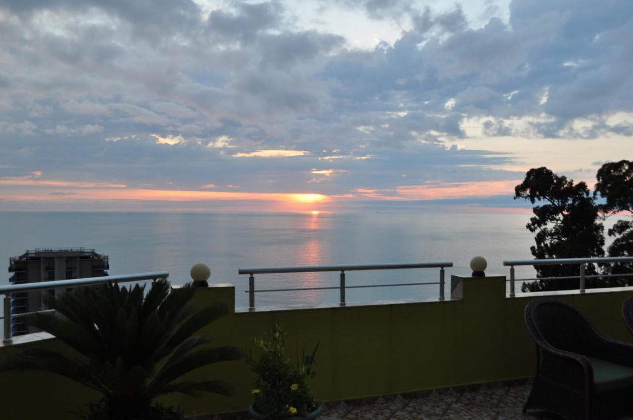 Akhmed Guest House Kvariati Exterior foto