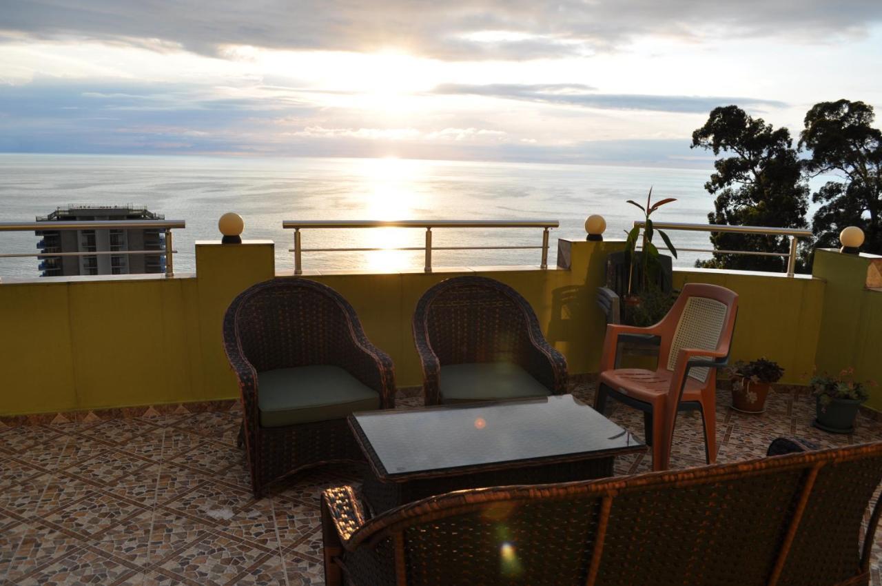 Akhmed Guest House Kvariati Exterior foto